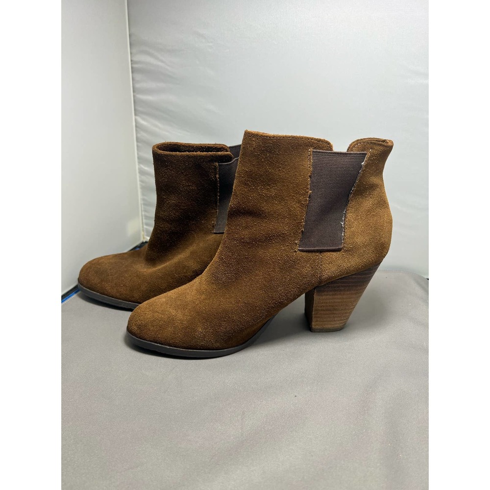 Vince Camuto Hessa ankle boot